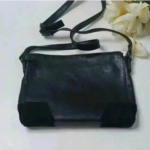 Timberland womens leather envelope crossbody shoulder bag - Picture 2 of 12